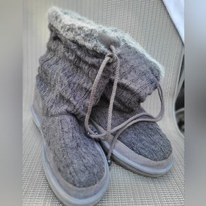 Sketcher gray boots